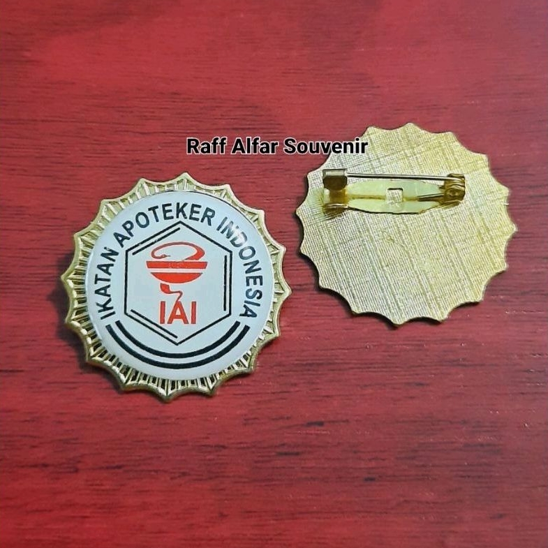Pin IAI - Bros apoteker