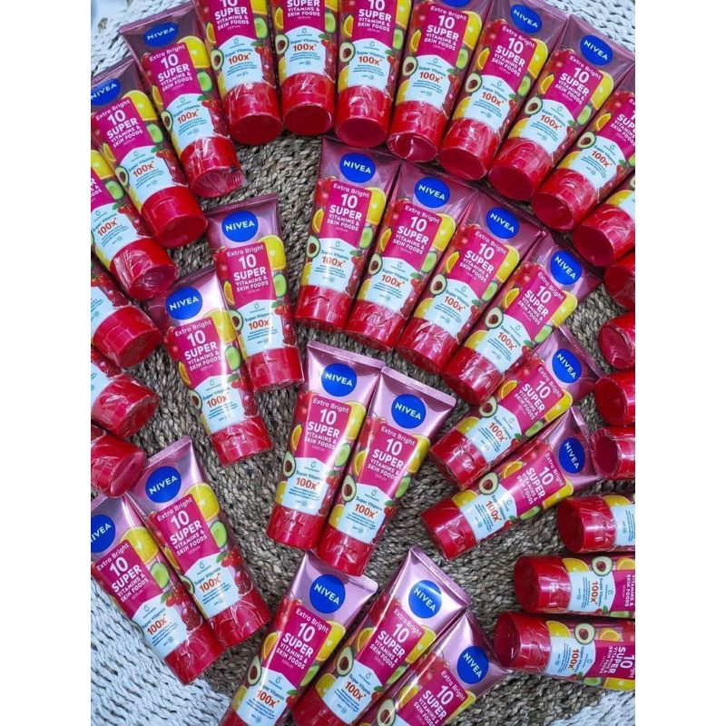 Nivea Extra Bright 100x handbody