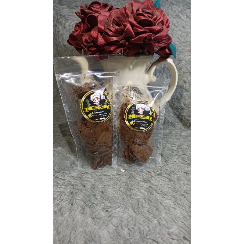 

keripik pisang coklat lumer by queencemil