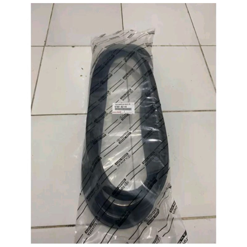 karet bagasi karet pintu belakang mobil toyota daihatsu avanza xenia