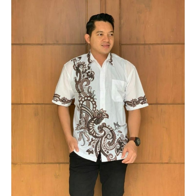 KEMEJA PUTIH LENGAN PENDEK~KEMEJA BATIK PUTIHAN MOTIF KUJANG