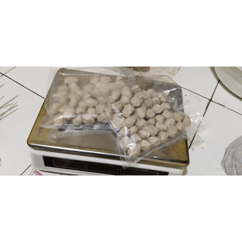 

Bakso Ayam isi 40 biji/pack
