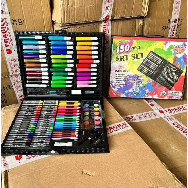 Crayon Art Set 150pcs