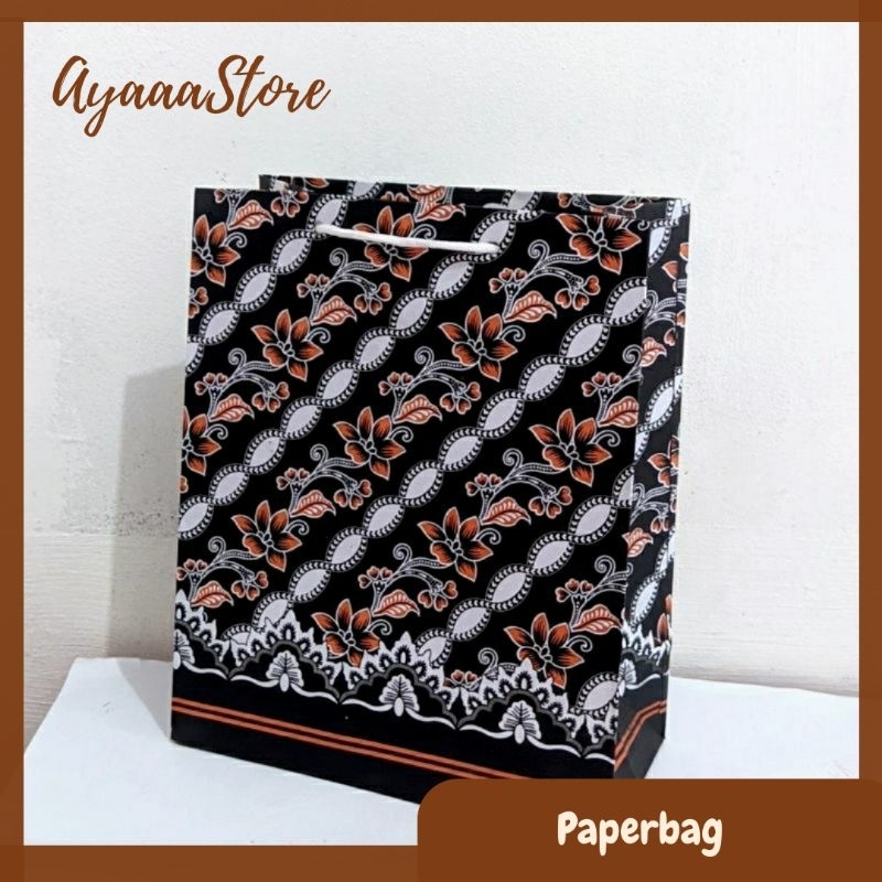 

PAPERBAG HITAM BATIK