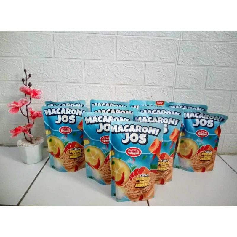 

Macjos Macaroni Goreng Rasa Pedas Daun Jeruk