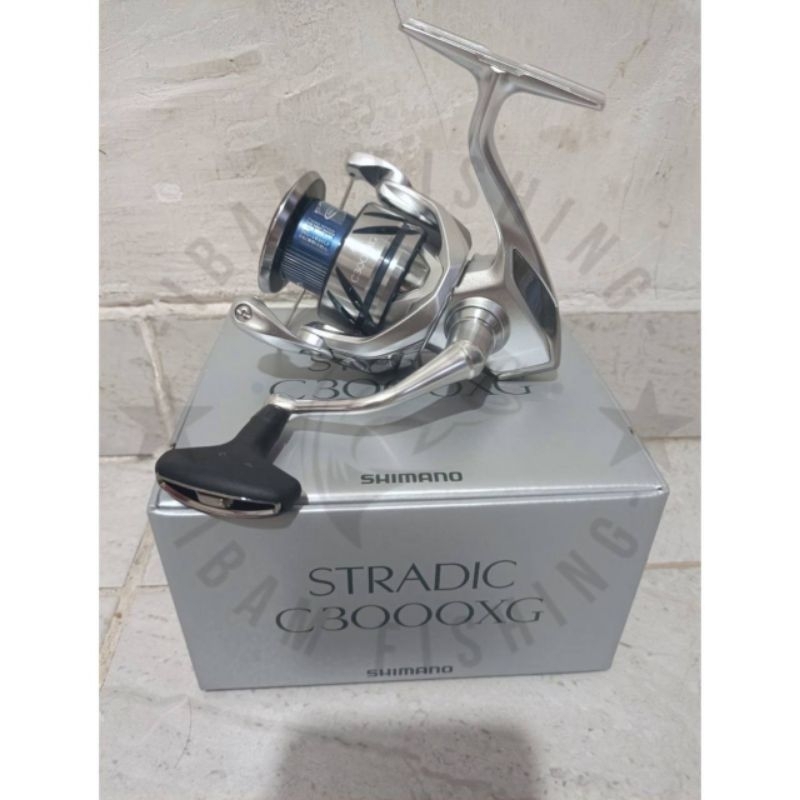 Reel Shimano Stradic FM C3000XG 2023