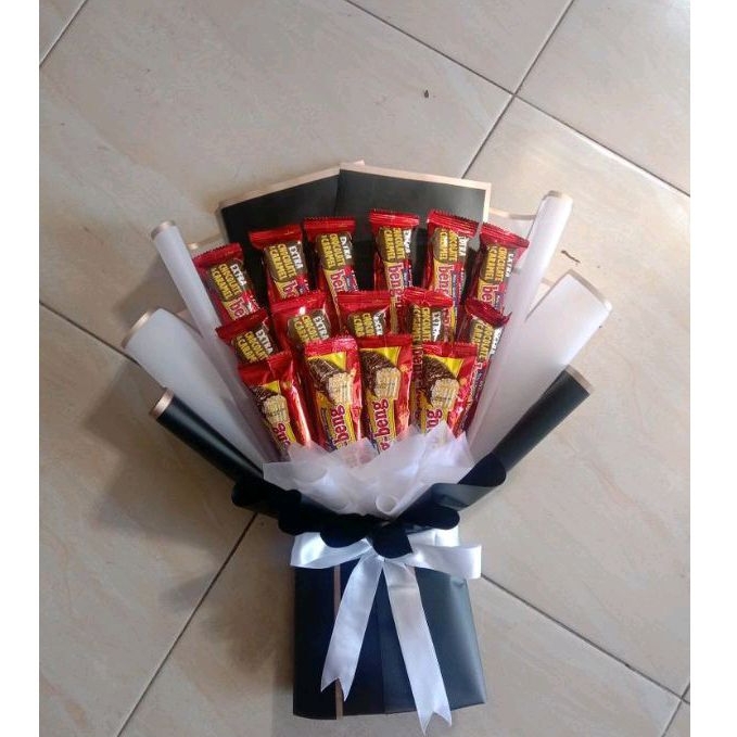 Bucket BengBeng Wisuda Kado Ulang Tahun Buket Snack