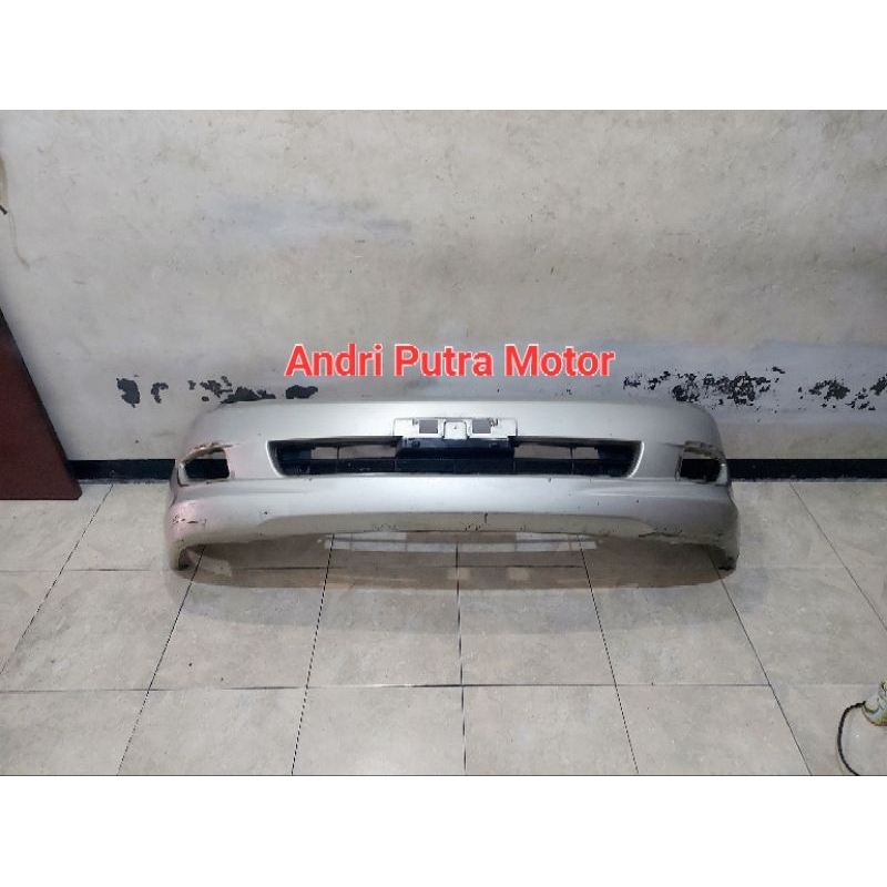Bumper Bemper Depan Innova 2005-2007 Original