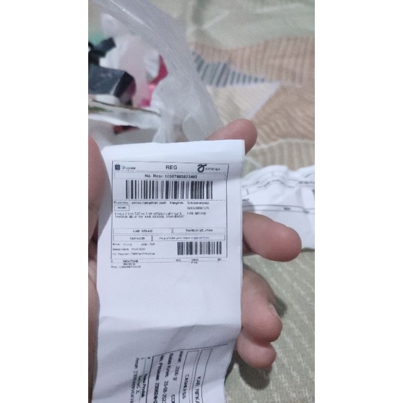 

2 kertas Resi Myk
