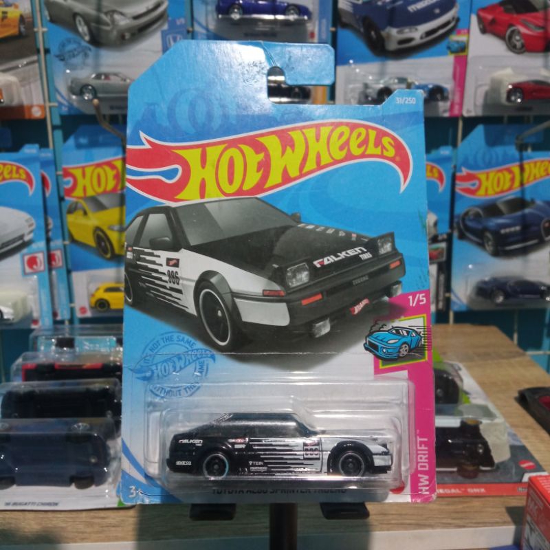 Hotwheels Toyota AE86 Sprinter Trueno Falken Hitam (BAD CARD)