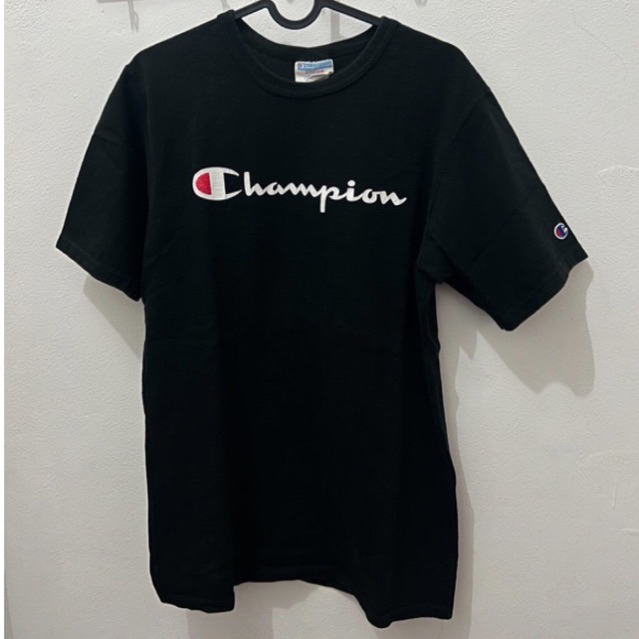 Preloved Champion Shirt / Kaos Champion