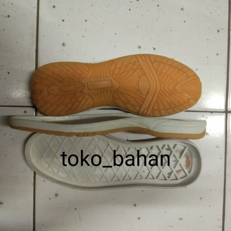 Outsole - Alas Sepatu Sports Futsal Dan Badminton ( YA )
