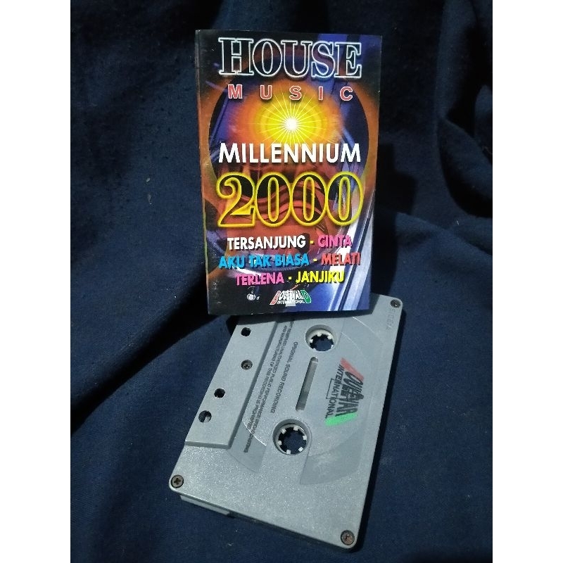 kaset pita house music millenium 2000