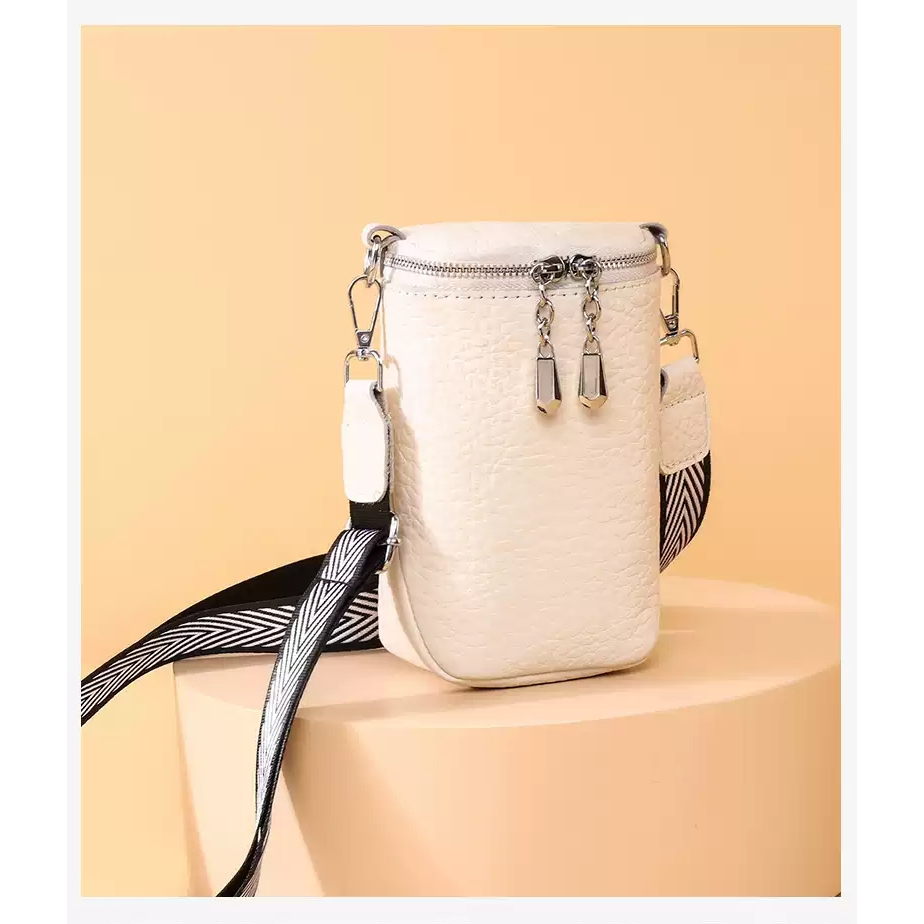 IDS_((HAPPY NEW))Tas 2023 model Cewe Baru Viral Tas Selempang Wanita Tas Wanita Dewasa Model Terbaru