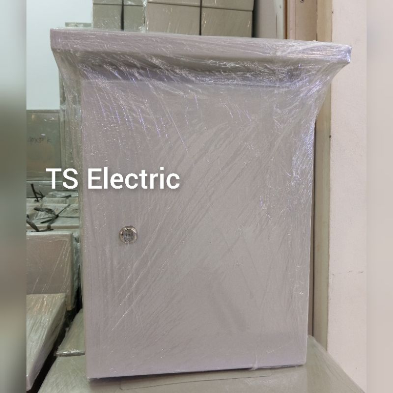 BOX PANEL 30x40x20 OUTDOOR ABU / Box Panel 30x40 Topi Outdoor