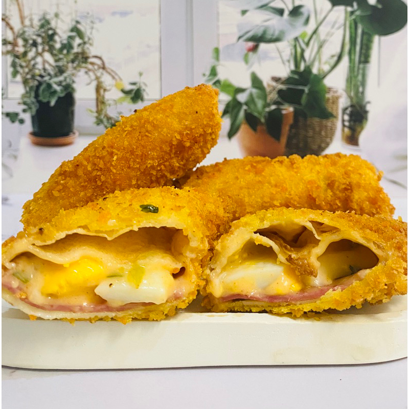 

Food Culture - Risoles Mayo with Smoked Beef and Cheese (isi 10)