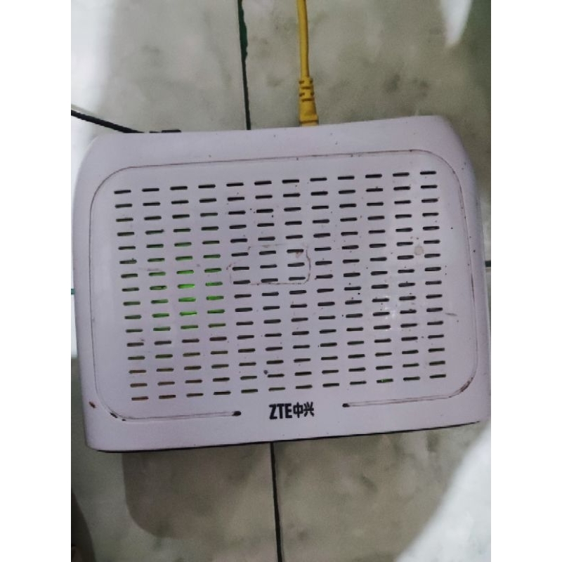 Modem Zte F660 + adaptor