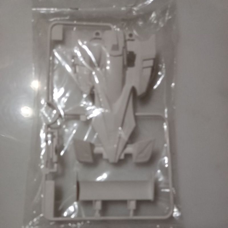 tamiya body Cyclone Magnum pre (non sticker)