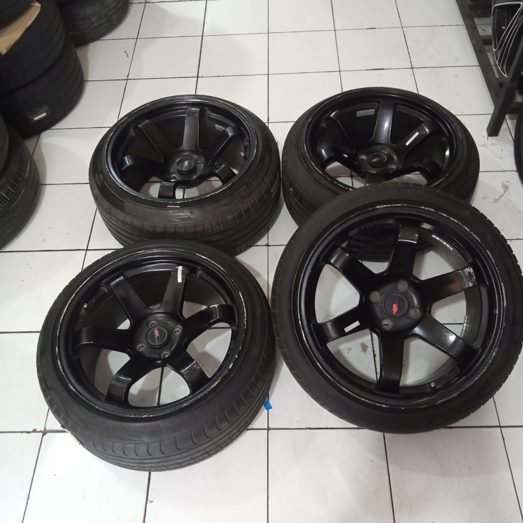 velg mobil buat jazz vios yaris mobilio type te37 ring 17 pcd 4x100 plus ban