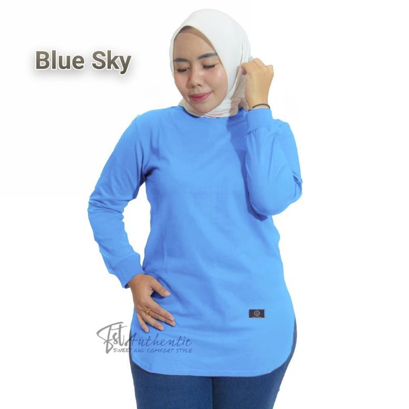 Kaos Wanita Motif Polos Style Body Oval Lengan Panjang Sky Blue