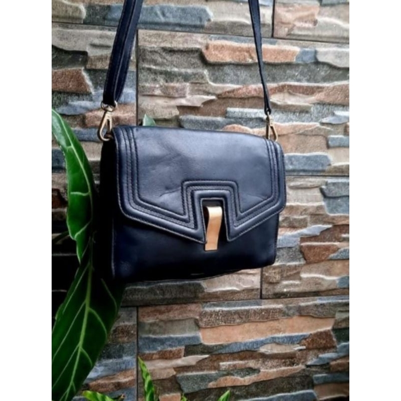 JOY GRYSON Slingbag Hitam - TAS PRELOVED BRANDED ORIGINAL