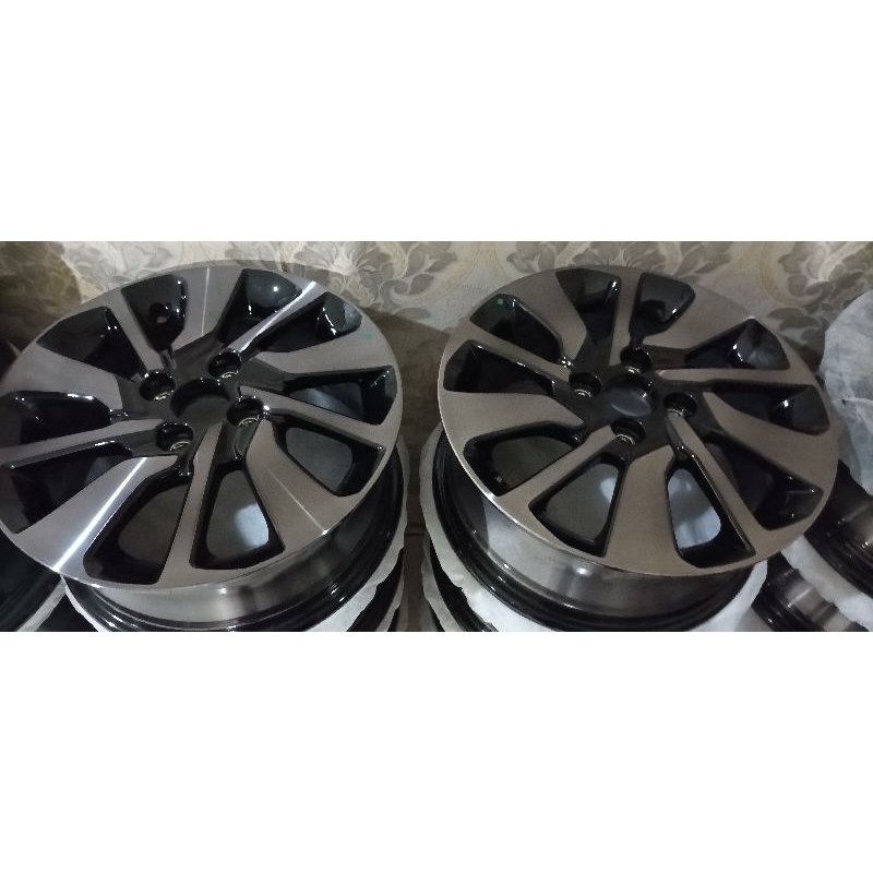 Velg oem brio rs r15 2023
