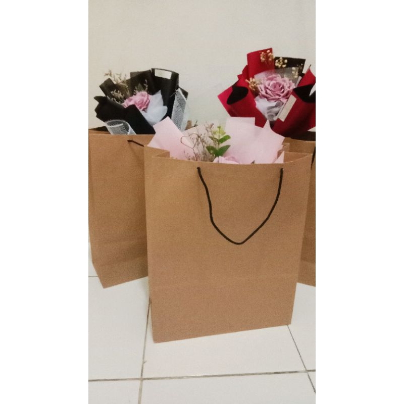 

TAMBAHAN PAPERBAG BUKET