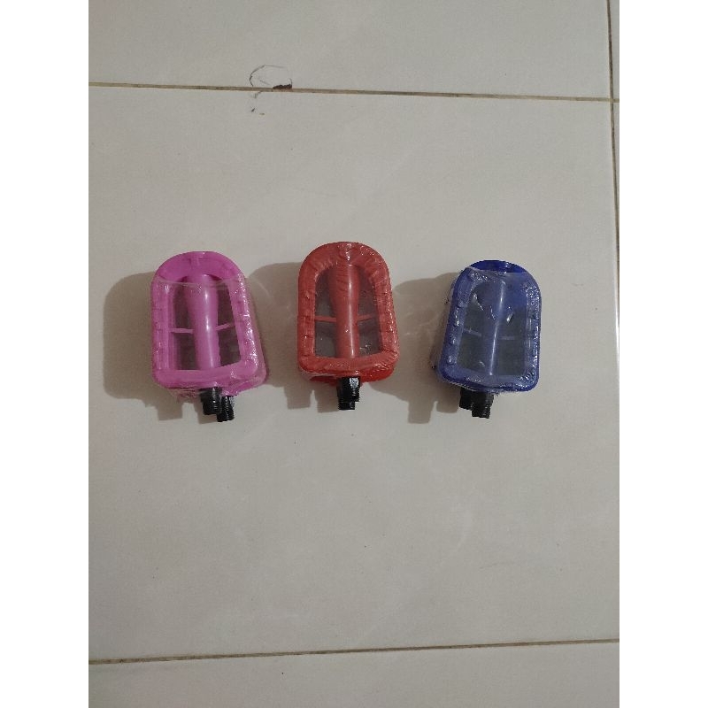 pedal sepeda anak 12 16 as kecil Atlantis