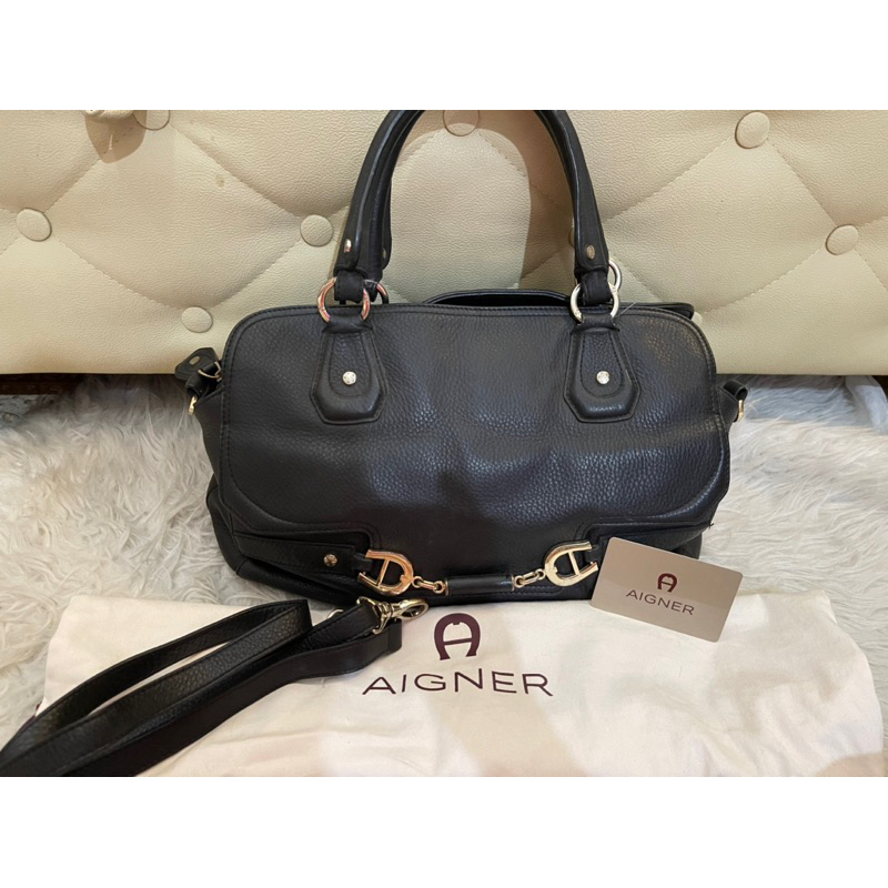 AIGNER BAG ORIGINAL BLACK (Preloved) MINUS PEMAKAIAN PADA SLIDE 2