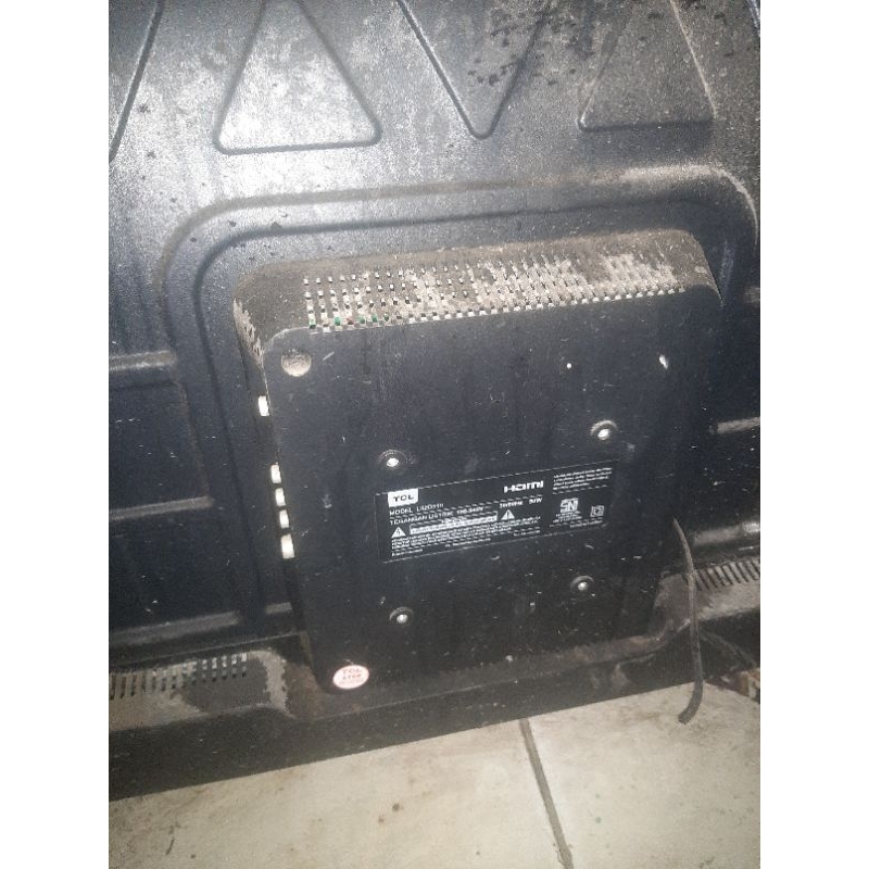 TV TCL L32D310 MESIN NORMAL MINUS LCD PECAH