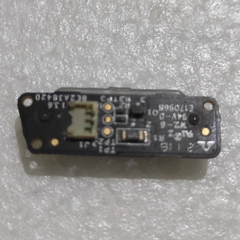 Drone Parrot Anafi lampu