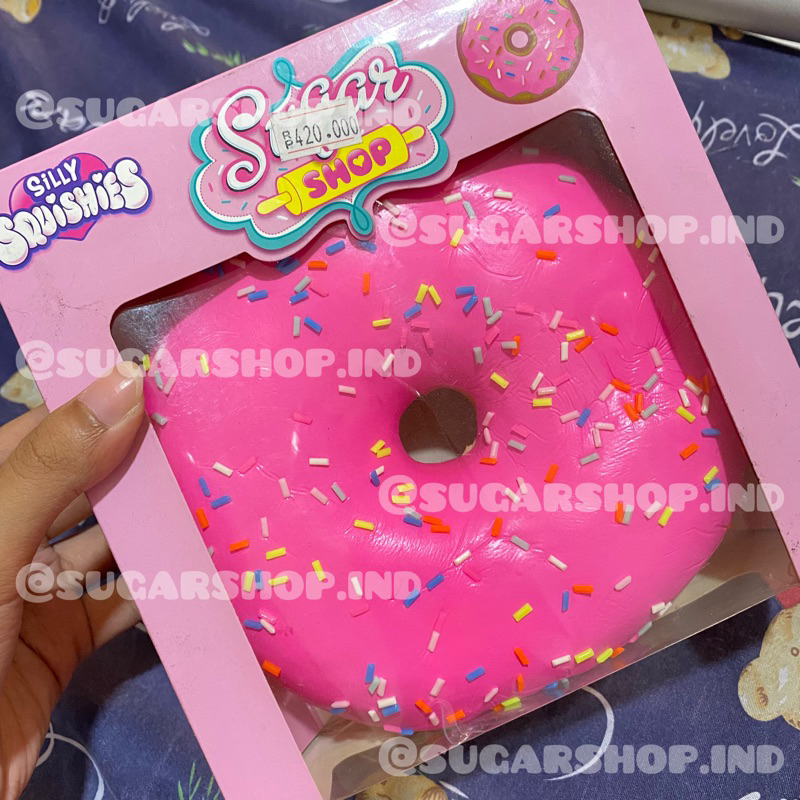 SILLY SQUISHY SUPER JUMBO DONUT RARE