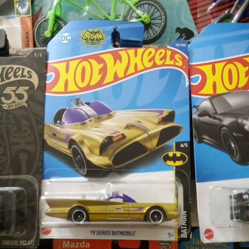 Batman Batmobile Hot Wheels Ori gold hitam abu merah