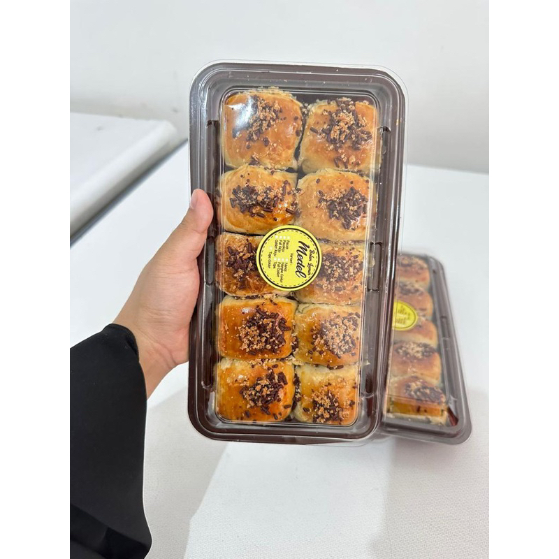 Bolen medel Pisang coklat keju lumer