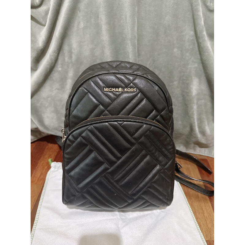 michael kors backpack authentic preloved (SOLD HABIS)