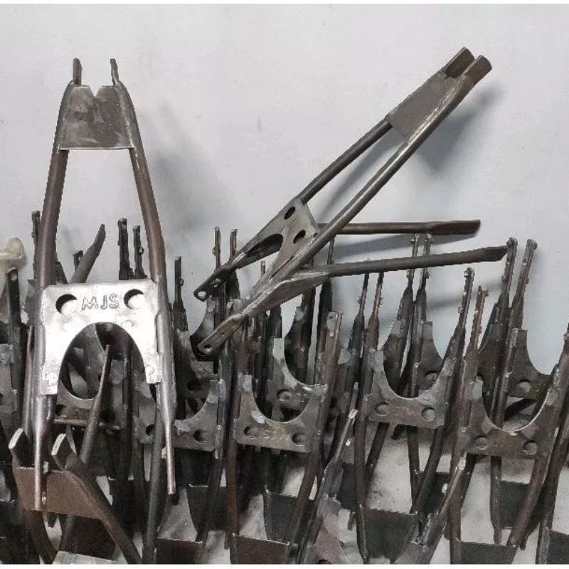 BUNTUTAN RANGKA CB GL100 ORI MJS NGANJUK FRAME BELAKANG CB100 GL 100 PRESISI TEBAL SAM MOTOR NGANJUK