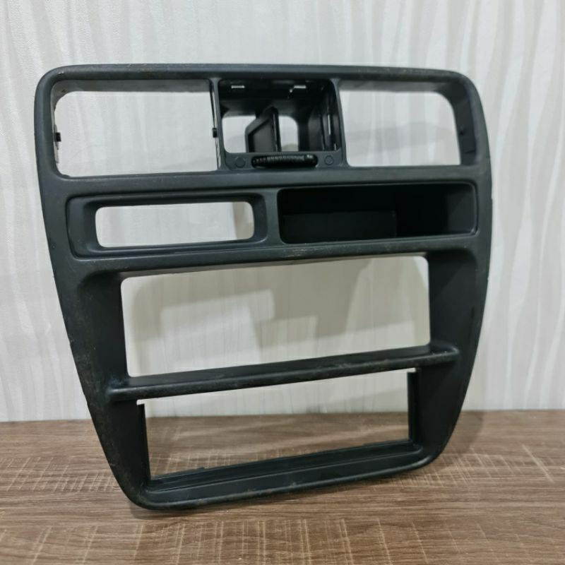 Panel Tengah Kisi Kisi Ac Tengah HONDA City Z ORIGINAL