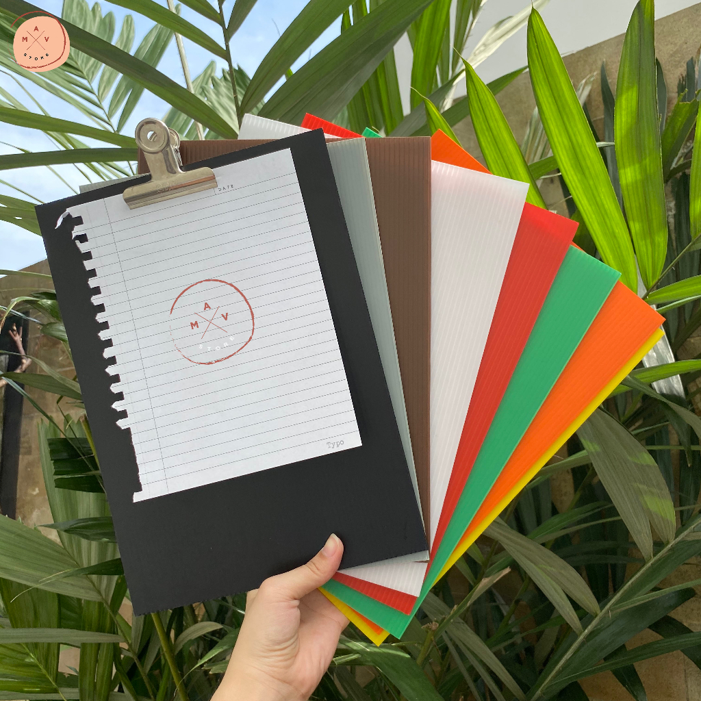 

PP Corrugated Board 43 x 30.7 cm Tebal 3 mm