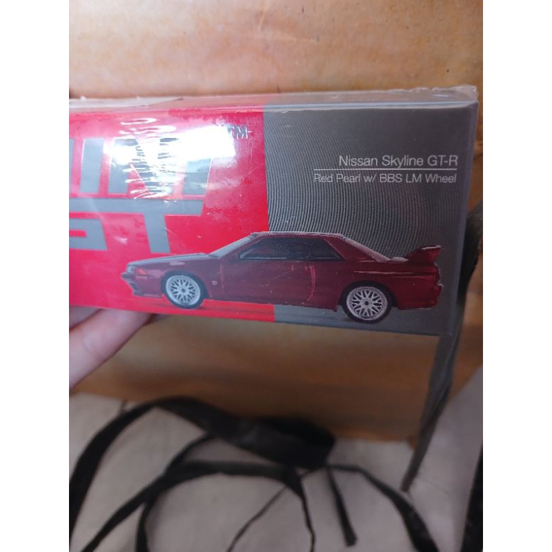 Mini GT Nissan Skyline GT-R