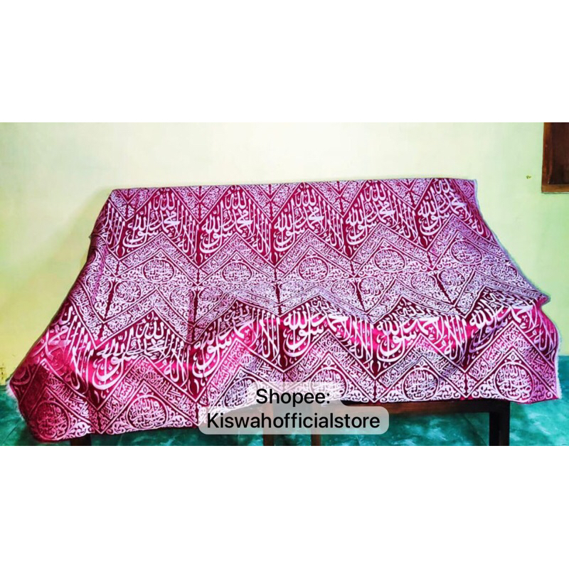 Kain Kiswah Merah Tanpa Sertifikat 10 Kotak