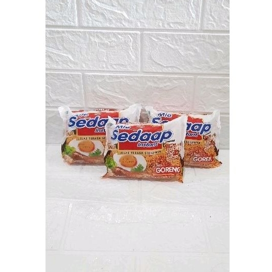 

Mie sedaap goreng