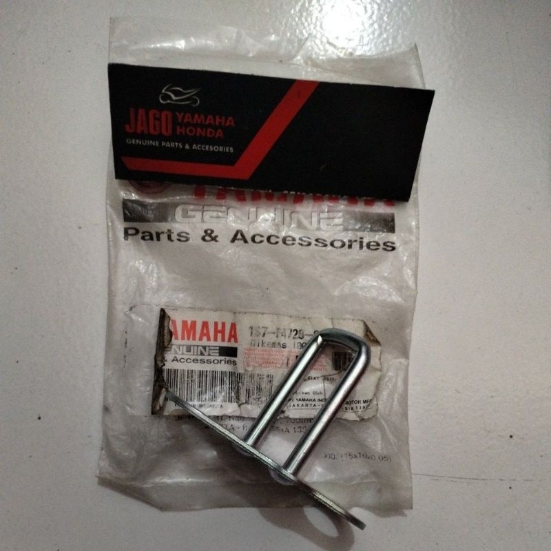 1S7 F4728 00 BRACKET SEAT LAWAN KUNCI JOK YAMAHA JUPITER MX OLD MX NEW ORISINIL YAMAHA