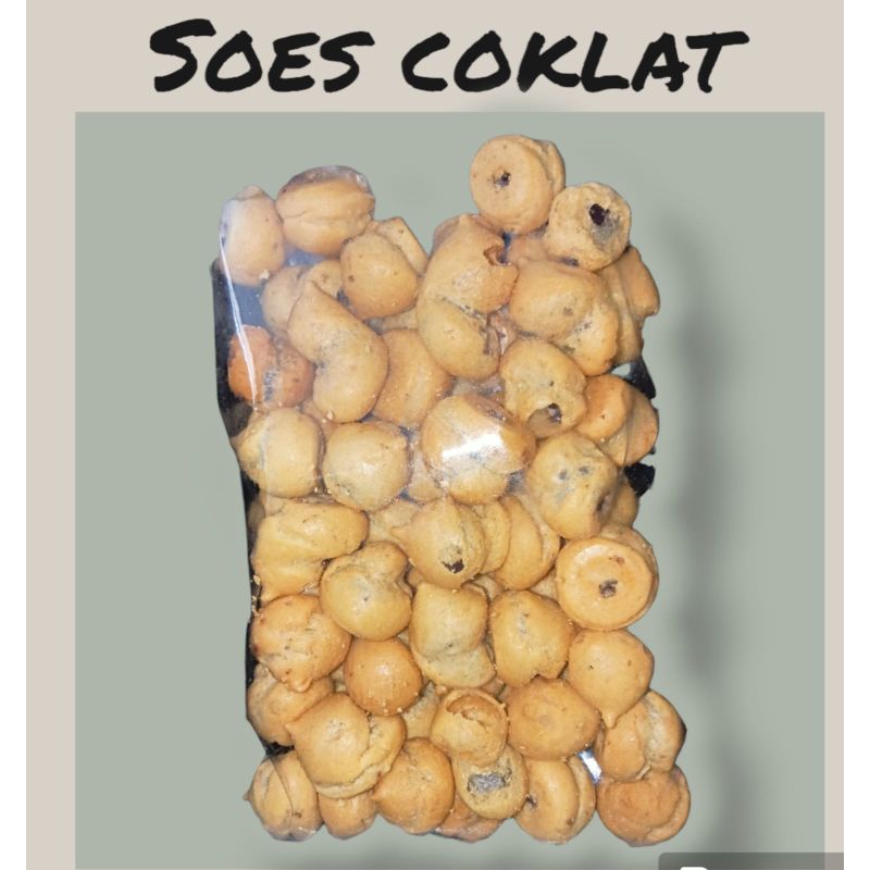 

Soes Coklat Merk MR isian coklat nya melumer kemasan 250 gram