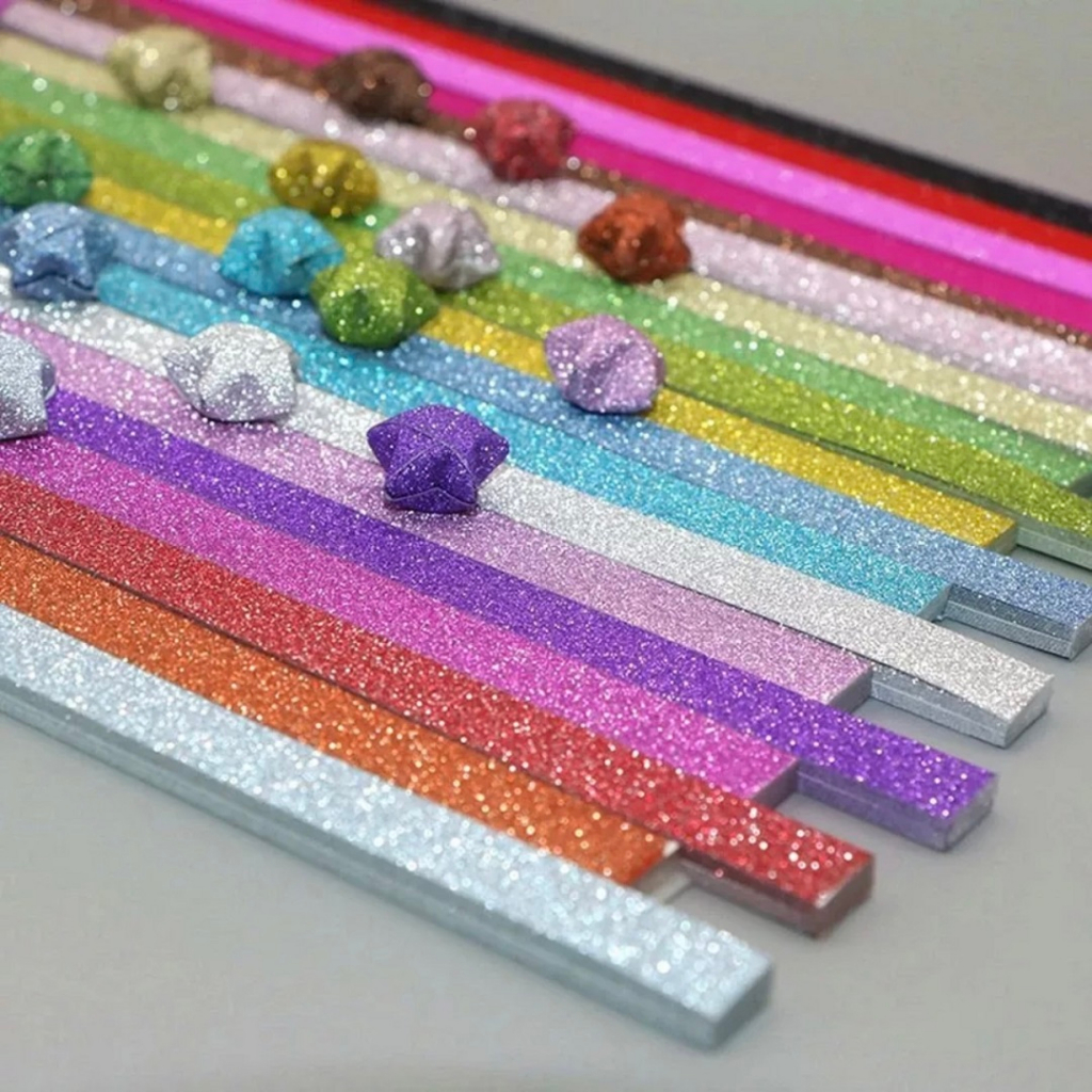 

Kertas Bintang Glitter PREMIUM Origami Star Paper Gliter Berkilau Lipat Motif Kilap Warna Warni Papercraft Quilling DIY Handcraft Kerajinan Art Color Kesenian Kertakes Perlengkapan Peralatan Stationery Tools Home Stuff Dekor Hiasan Shopping Arena Malang