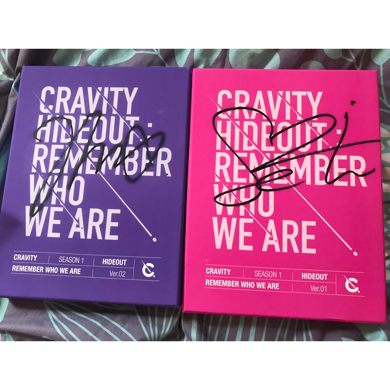 signed album cravity