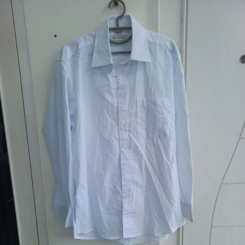Kemeja Putih brand Milanova korea