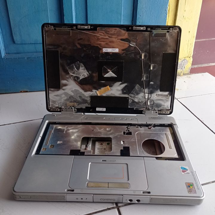Casing Laptop Compaq Presario V2000 V2600 Original Second Bekas 145