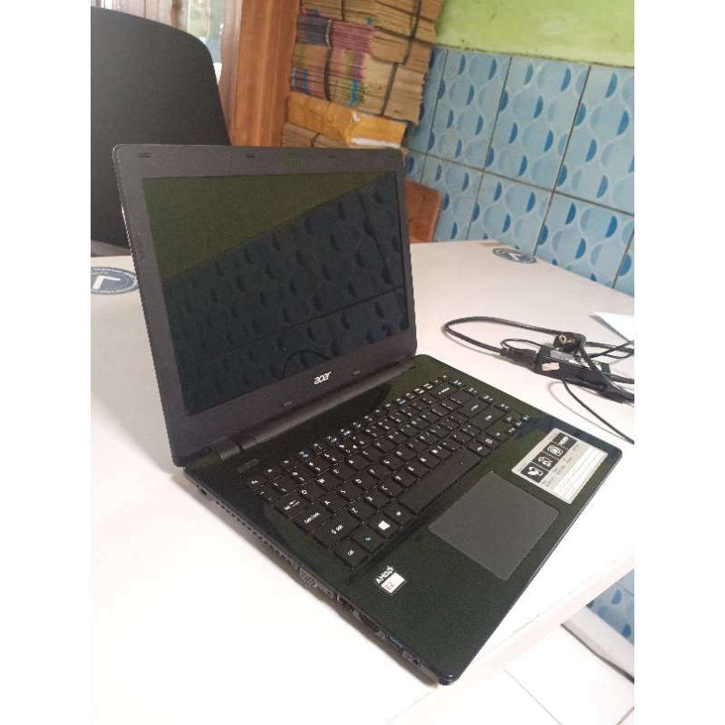 Laptop Acer Aspire E5-421 series second good