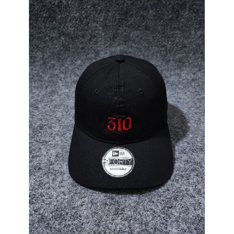 Topi new era 310 compton