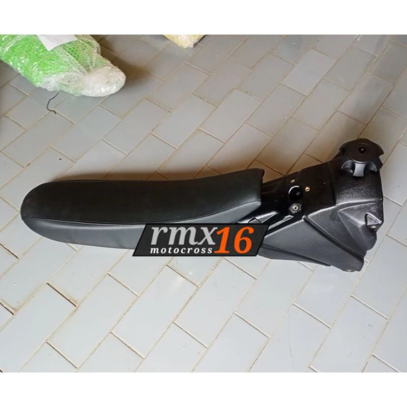 jok ktm 85 2016 dan tangki ktm 85 2016 sadel jok plus tank bensin KTM 85 2016